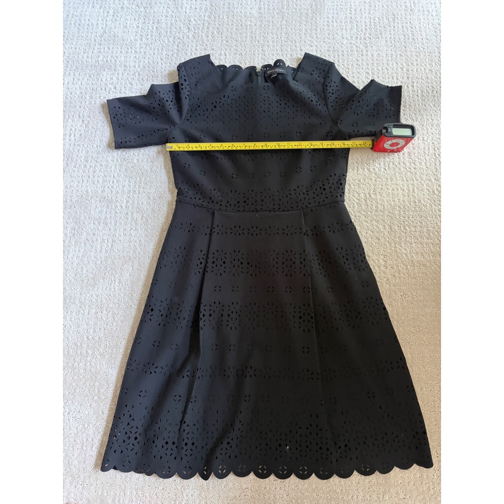 Banana Republic Laser Cut Eyelet Dress Womens 8 Black Scalloped